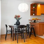 Oblica Olive Apartment