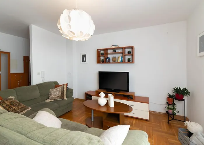 Oblica Olive Apartment