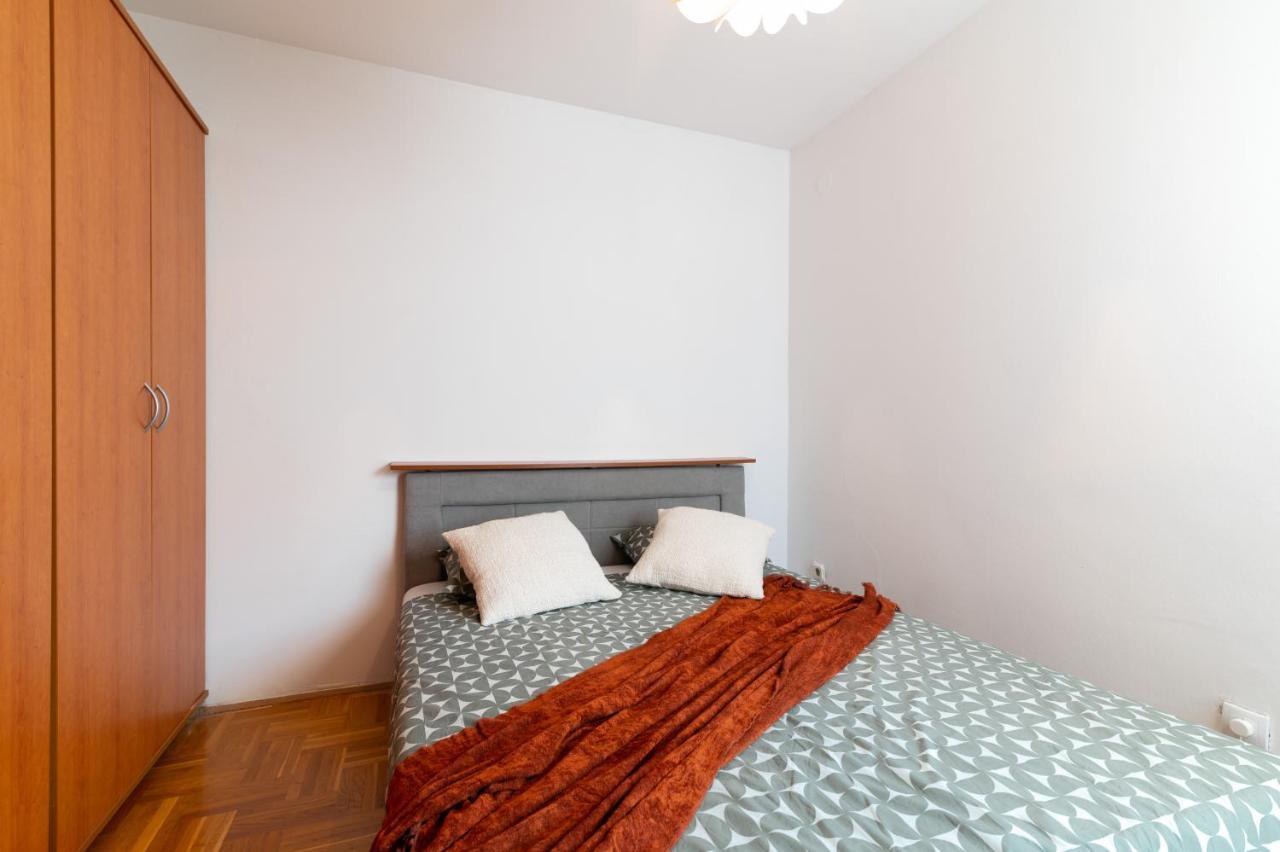 Apartament Oblica Olive